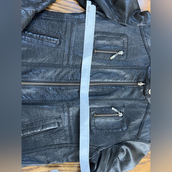 Real lambskin leather jacket - Picture 5 of 9